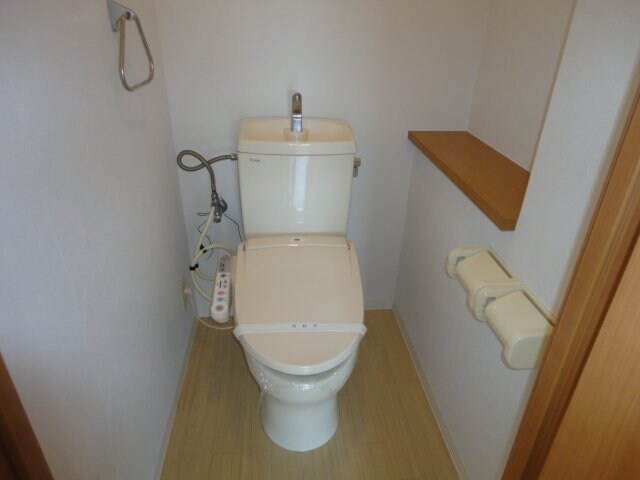 トイレ ドルチェ井上　弐番館