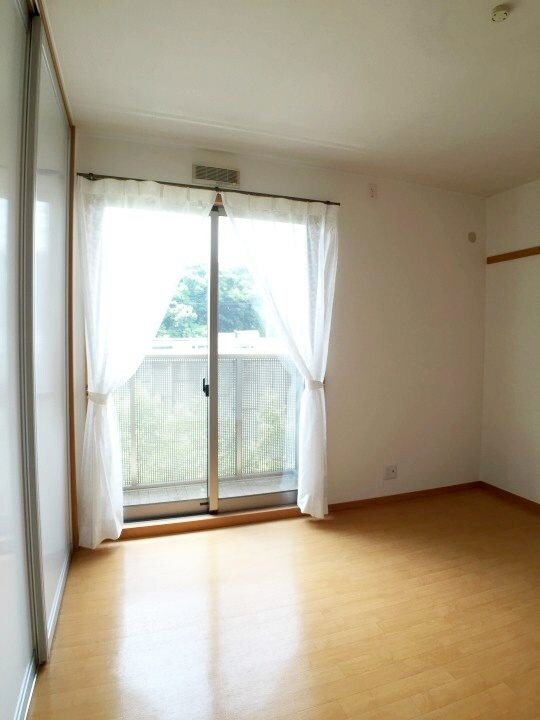  山陽本線（中国）/里庄駅 徒歩15分 2階 築18年