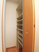  山陽本線（中国）/里庄駅 徒歩15分 2階 築18年