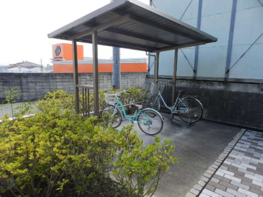  ラヴィアンローズＣ