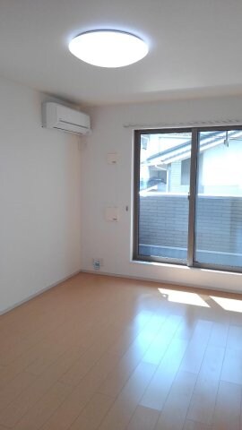  メゾン　アンソレイユ