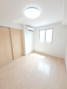  ラ・ルーチェ　Ｂ