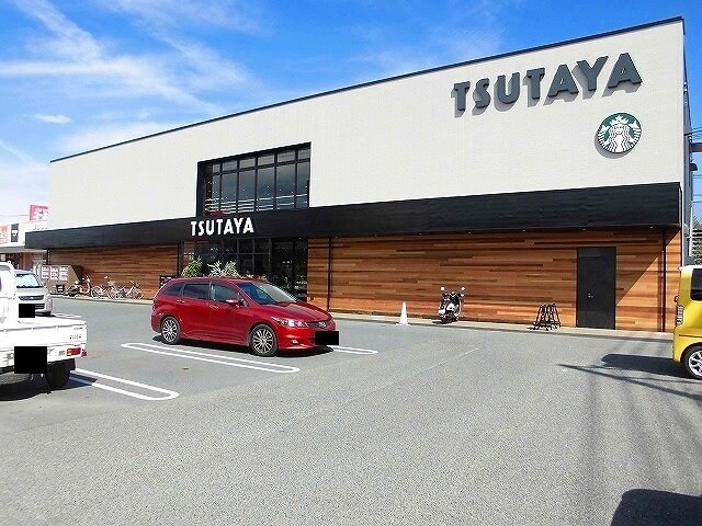 ＴＳＵＴＡＹＡ伊勢丘店まで1200m クラール・Ｙ