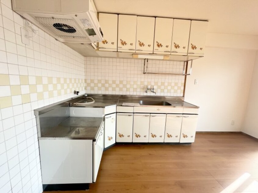  プレジデント沖野上