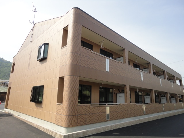 外観写真（昼） ニコ泉