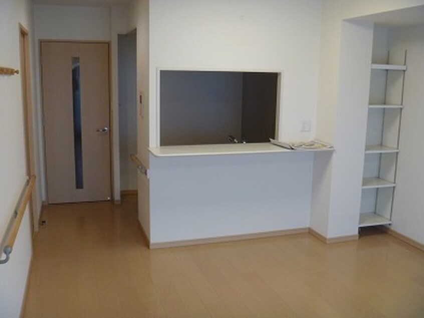  ジェイ・シュロア神辺