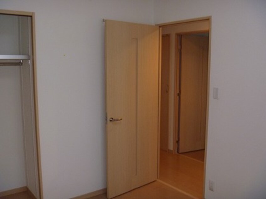  ジェイ・シュロア神辺