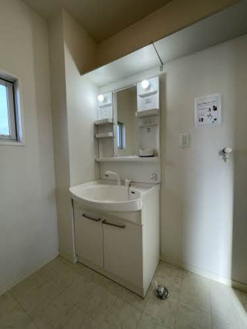  トワ アムール A棟