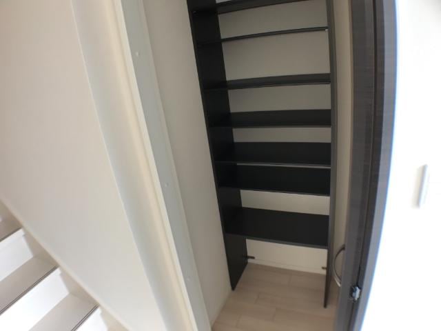 シューズクローク（イメージ） クラポティ新涯