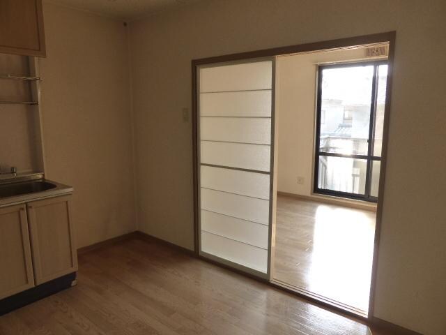 リビング サンライフ野々浜Ｃ