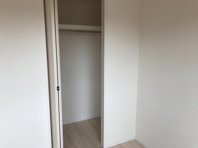 収納 フルール・ド・スリジェ