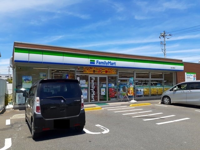 ファミリーマート福山引野店まで500m シェレーヌ