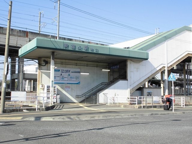 東福山駅まで1200m シェレーヌ