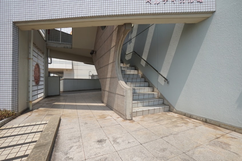  ベルティカル曙