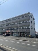 岡田マンションの外観