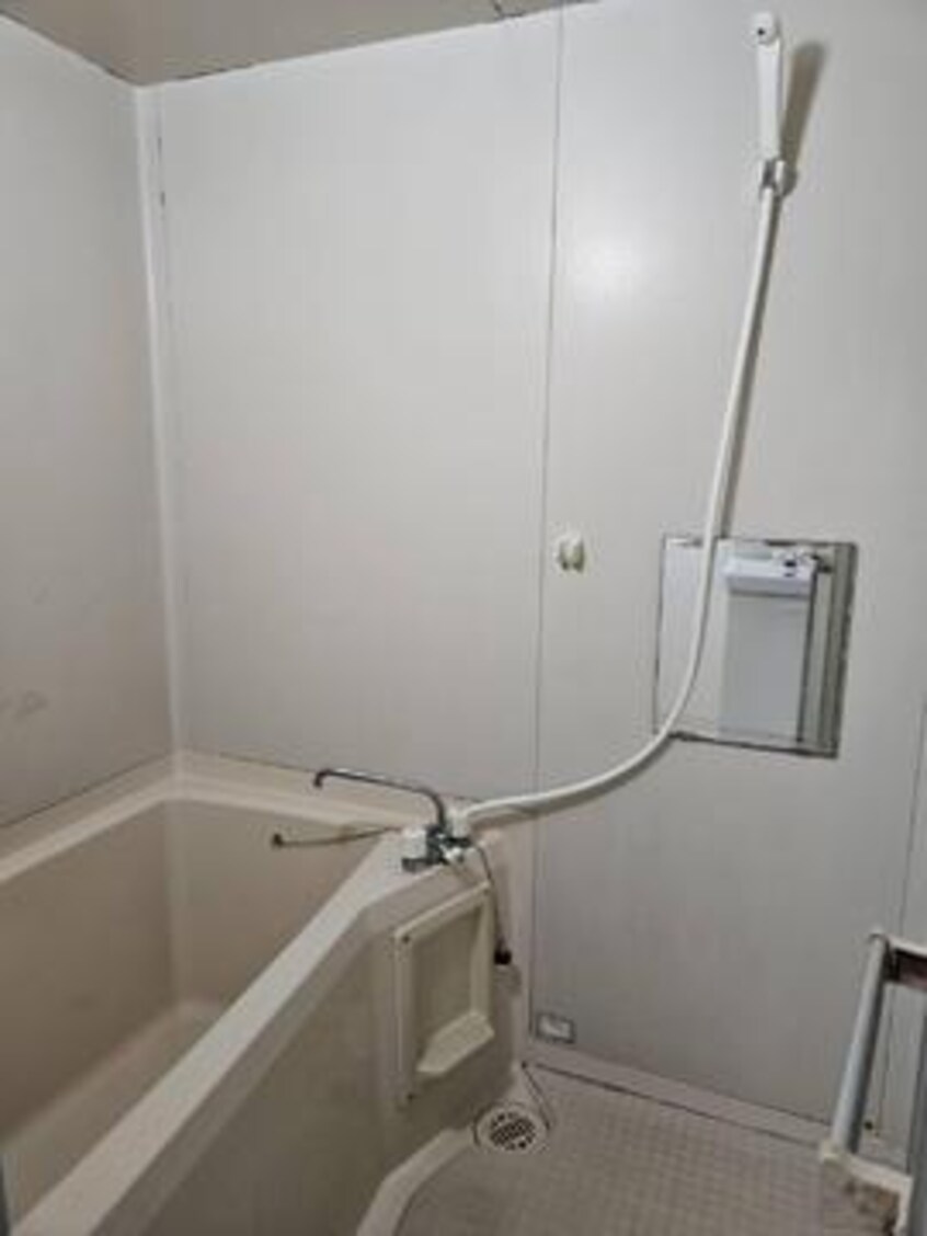  リノベール春日