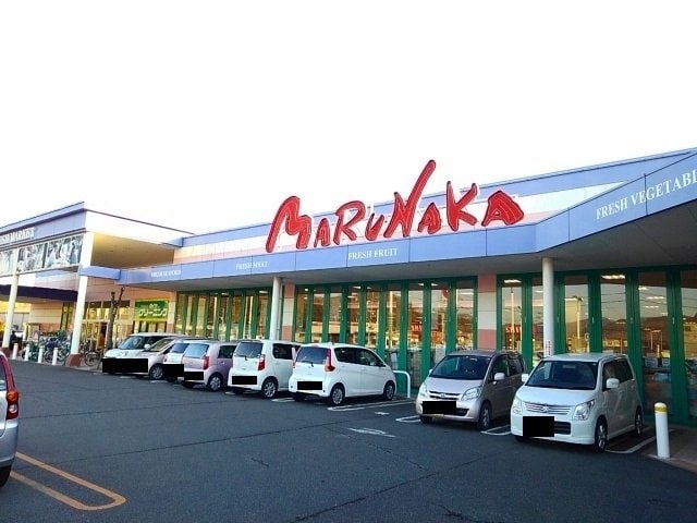 マルナカ加茂店まで600m アトラスメゾンＡ