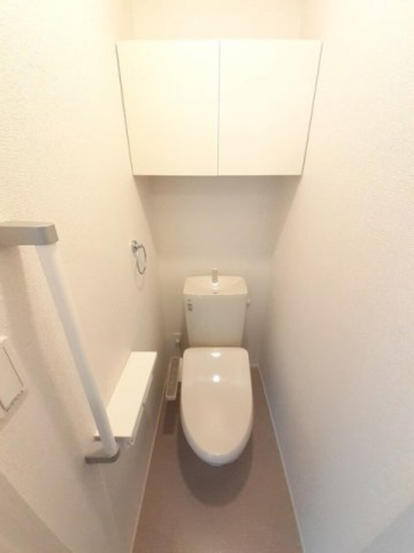  プリムヴェールＢ