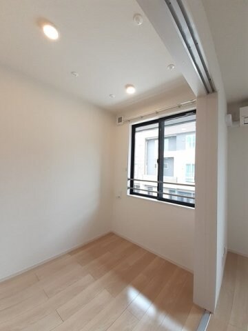  プリムヴェールＢ