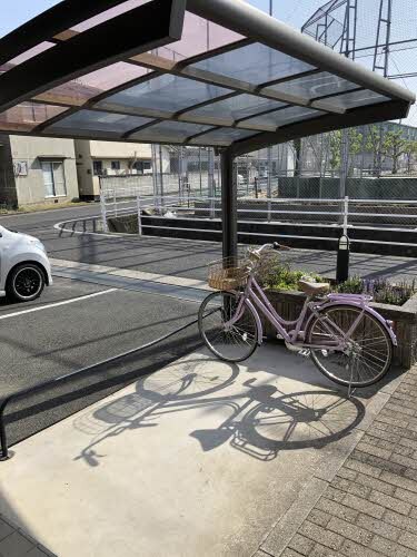  ハイネス駅家南 A棟