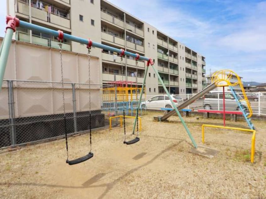  ビレッジハウス富岡第二1号棟