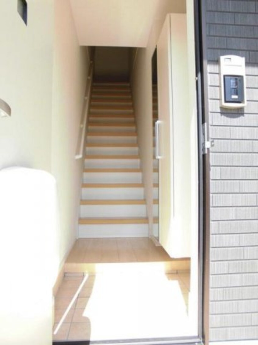  アルモニーアＡ