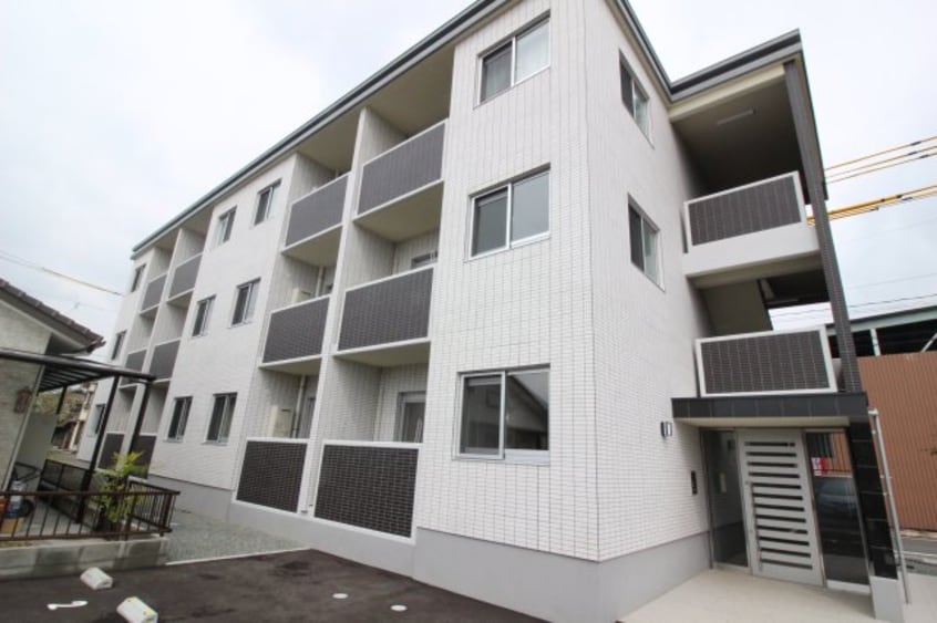  メゾンアイリス