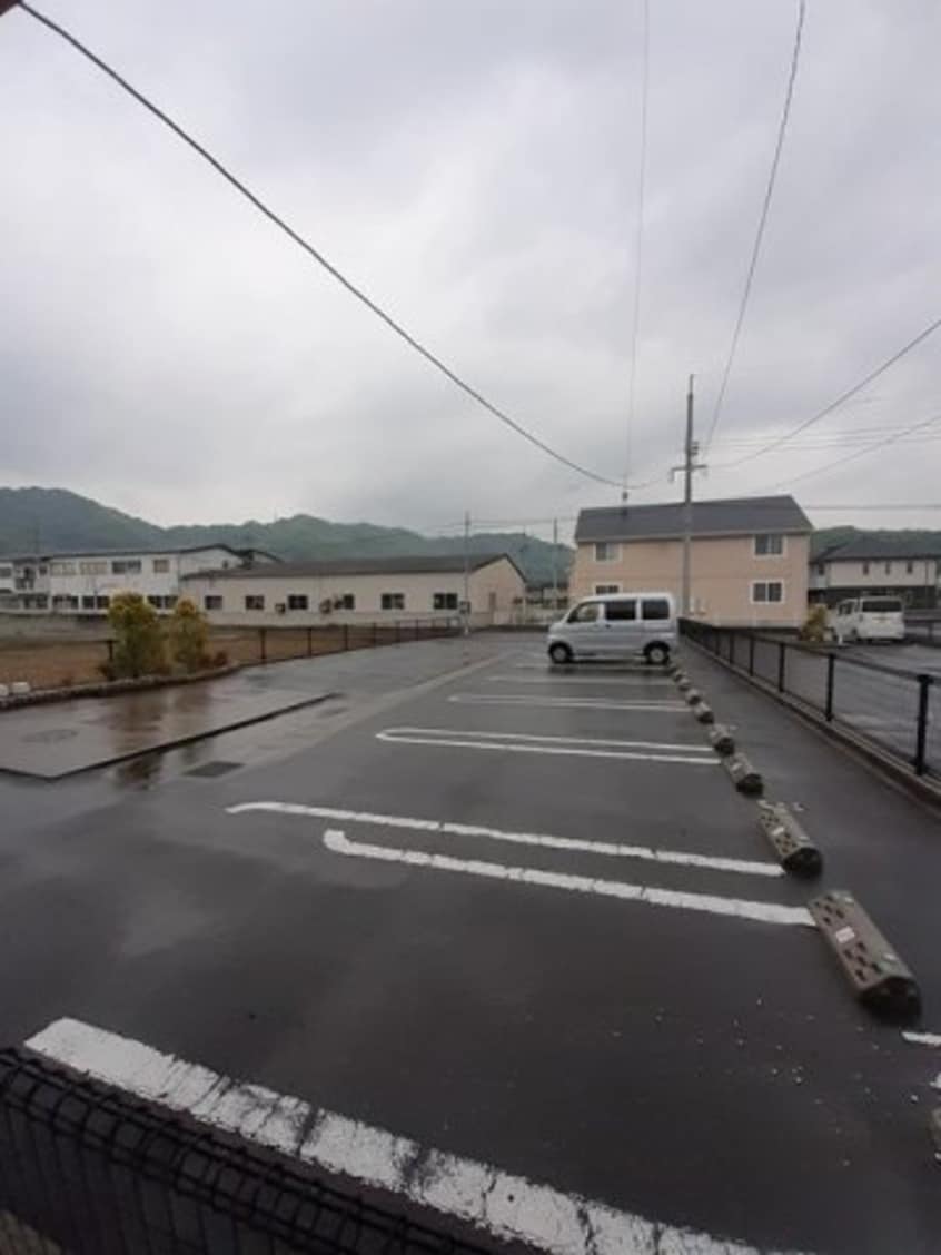  コヴァハイツＣ