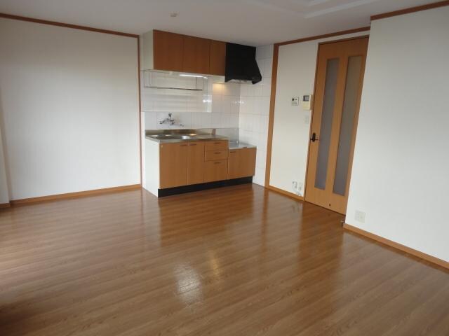 LDK（12.7帖） サン・ヴィラージュ