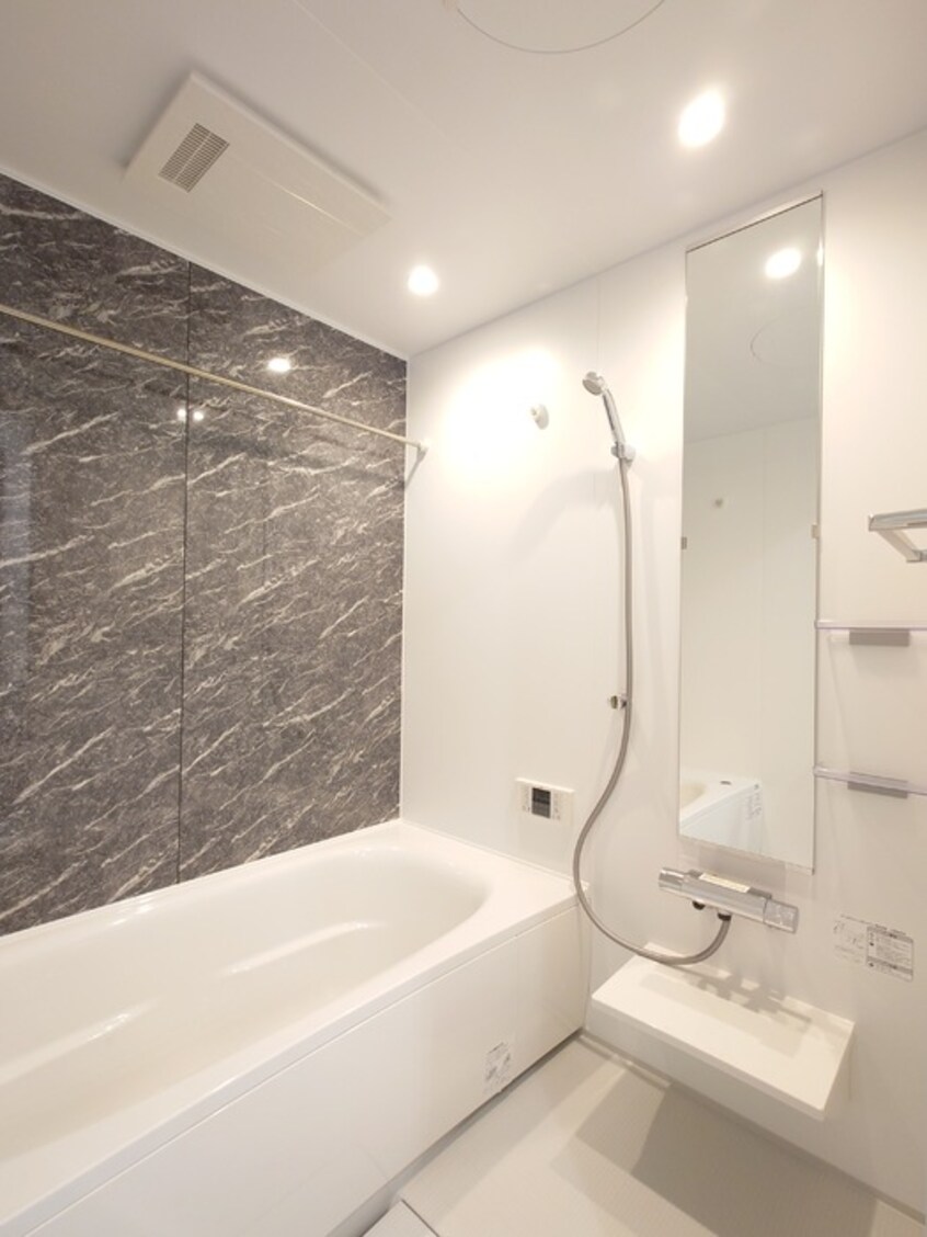  プランドール　イサコ