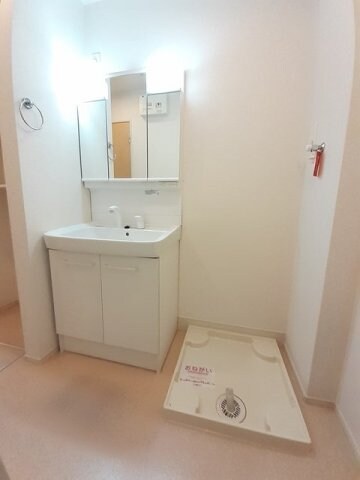  ディヴェロプ正栄