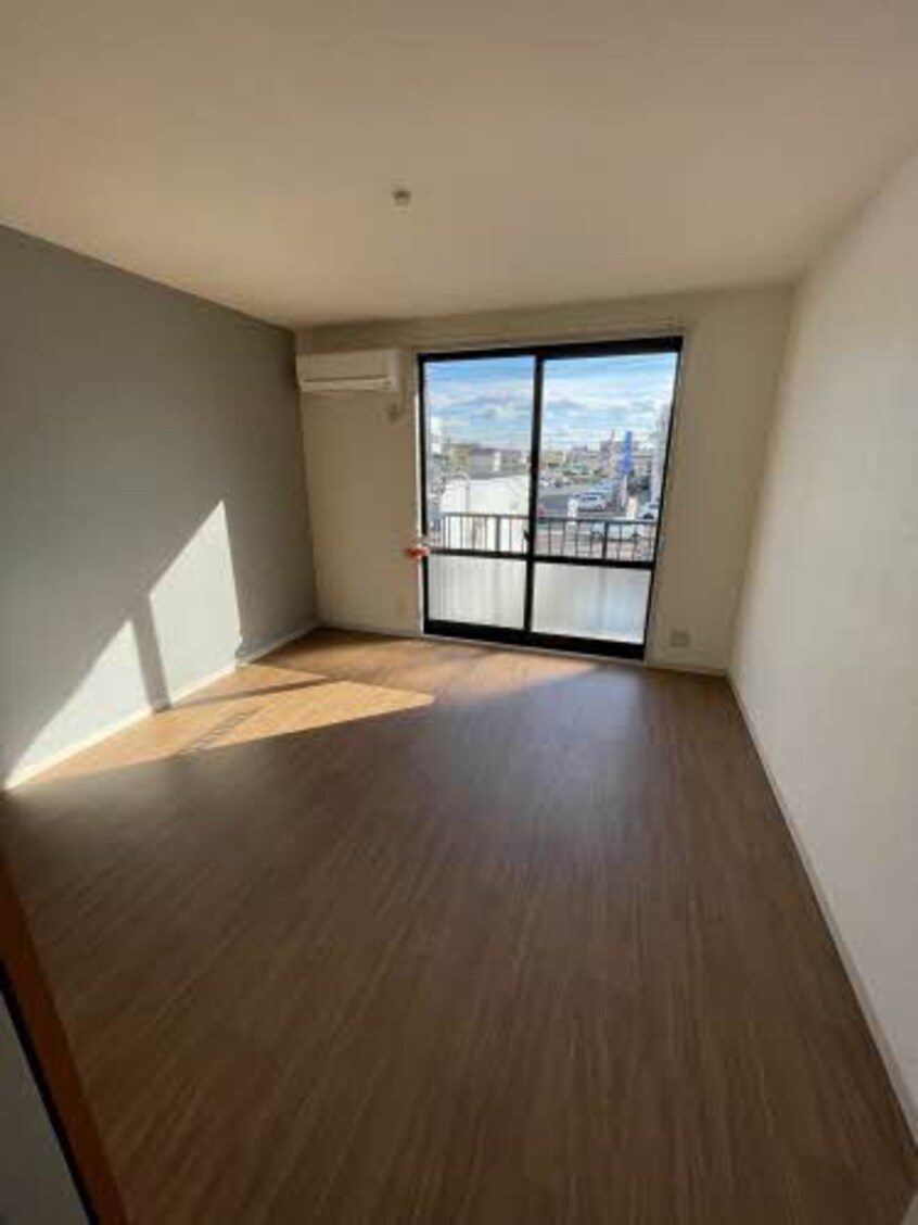  コーポラスツチヤ