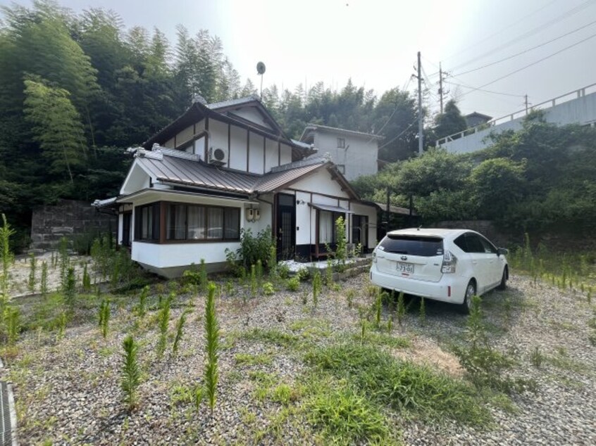  神村町戸建て