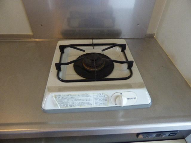  エステート　ユリB