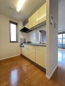  グランドール川口 B棟