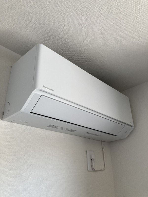 洋室エアコン クレール岡田　A棟