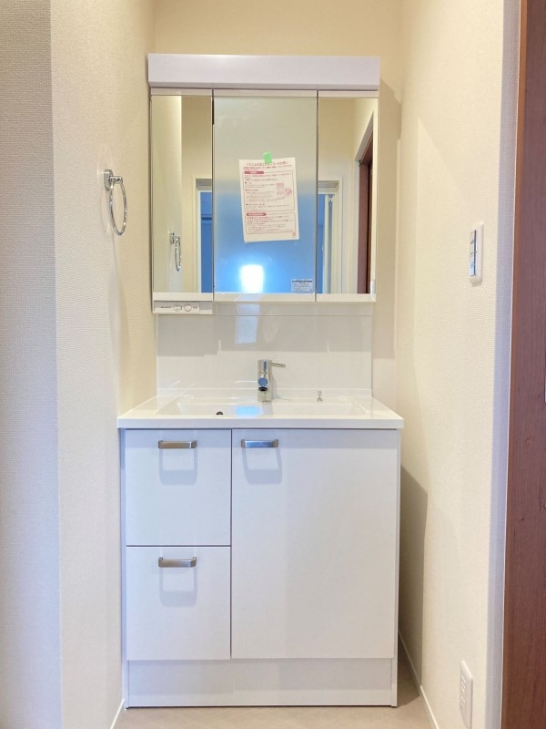  クレール岡田　A棟