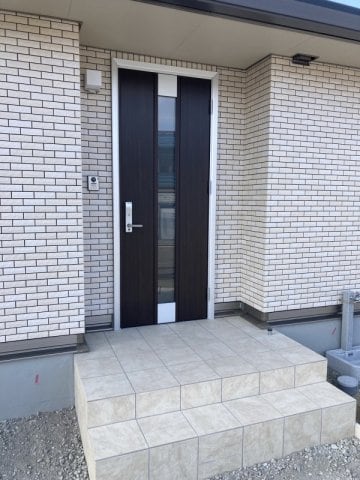  クレール岡田　C棟