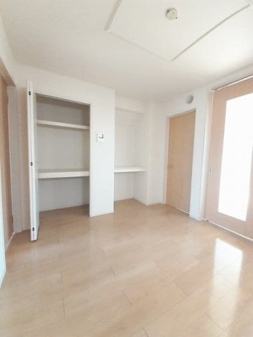  サンリット・スクエアＦ