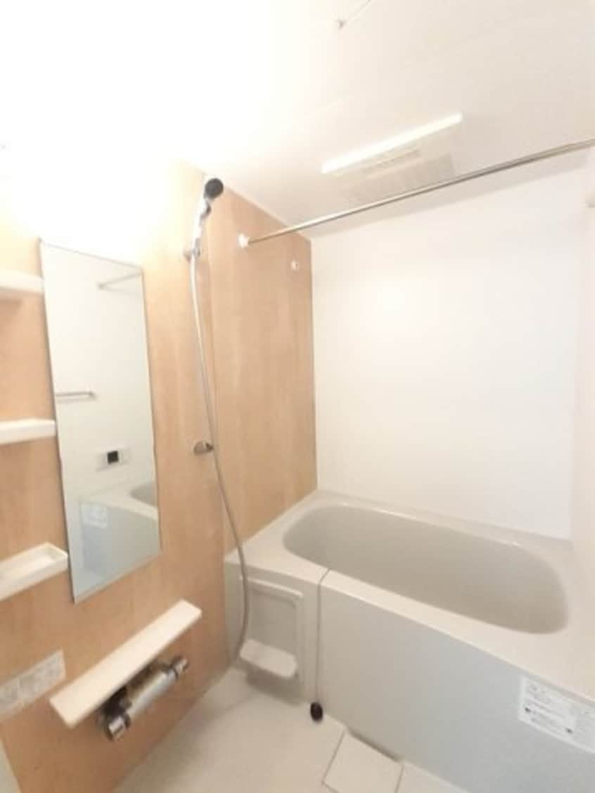  プリムヴェールＢ