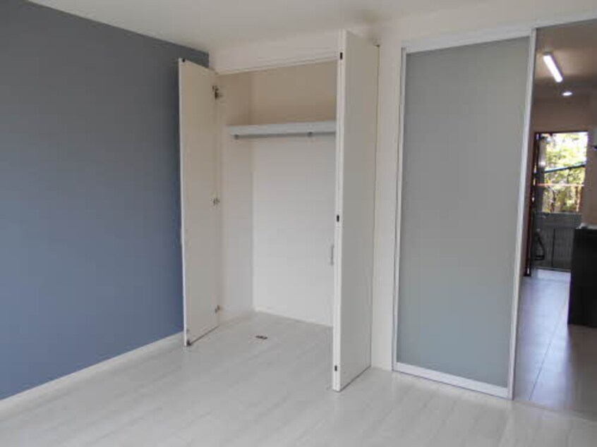  ドミール多治米 A棟