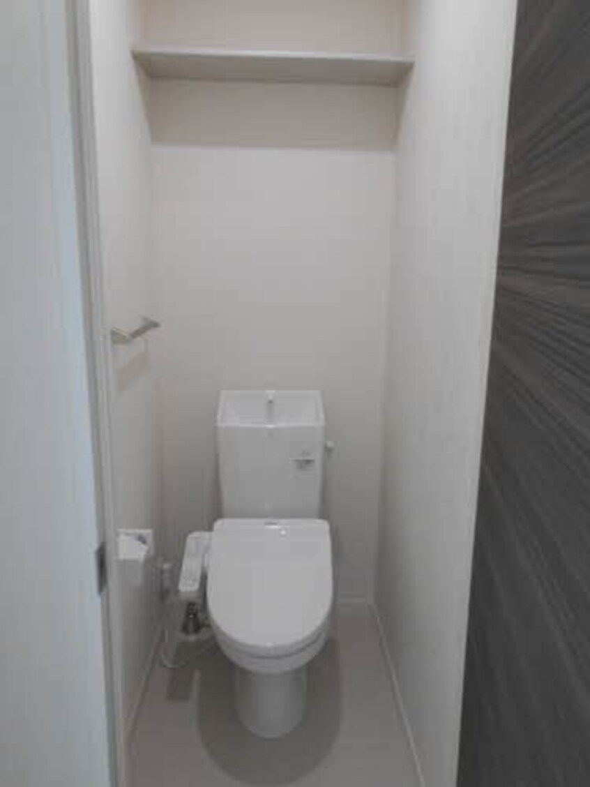  ドミール多治米 A棟