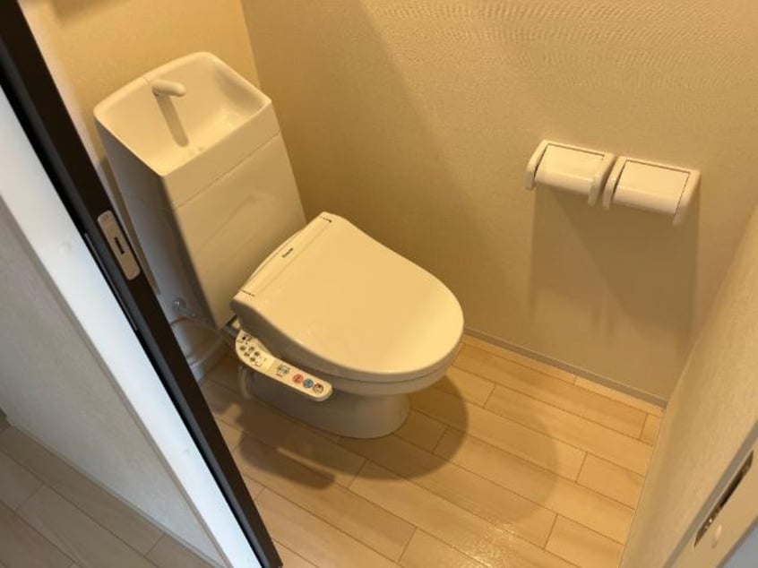 シャワー付トイレ エルモ