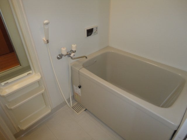 バス／シャワールーム等 愛瑠