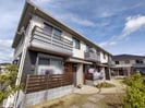 グランドール川口C棟の外観