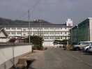 福山市立加茂小学校(小学校)まで310m サニーハウスＡ