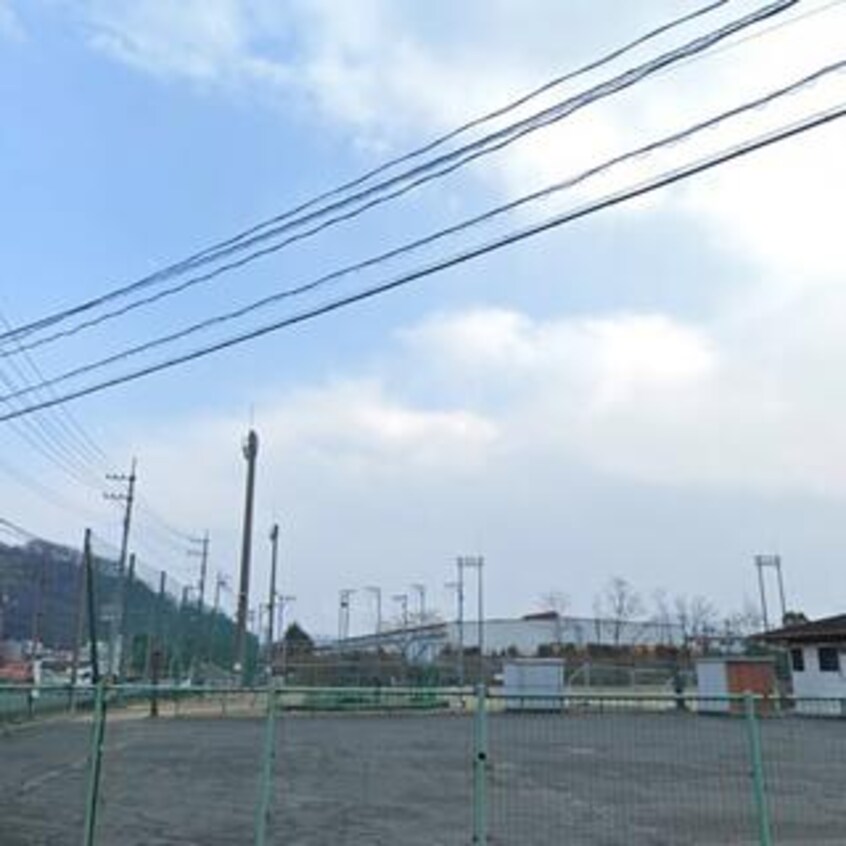 笠岡市茂平運動場まで1408m ビレッジハウス大門1号棟