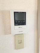  ファミーユ新涯B