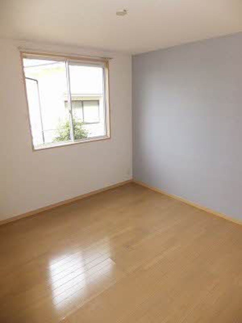  メゾン　ダイイチ