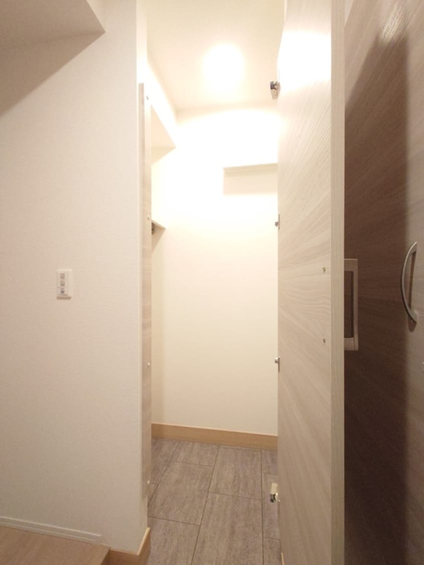  D-residenceK沖野上